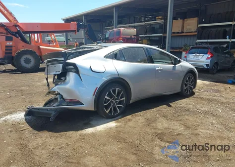 2024 Toyota Prius Prime Se/Xse/Xse Premium z USA, uszkodzony, nr VIN JTDACACU2R3016356